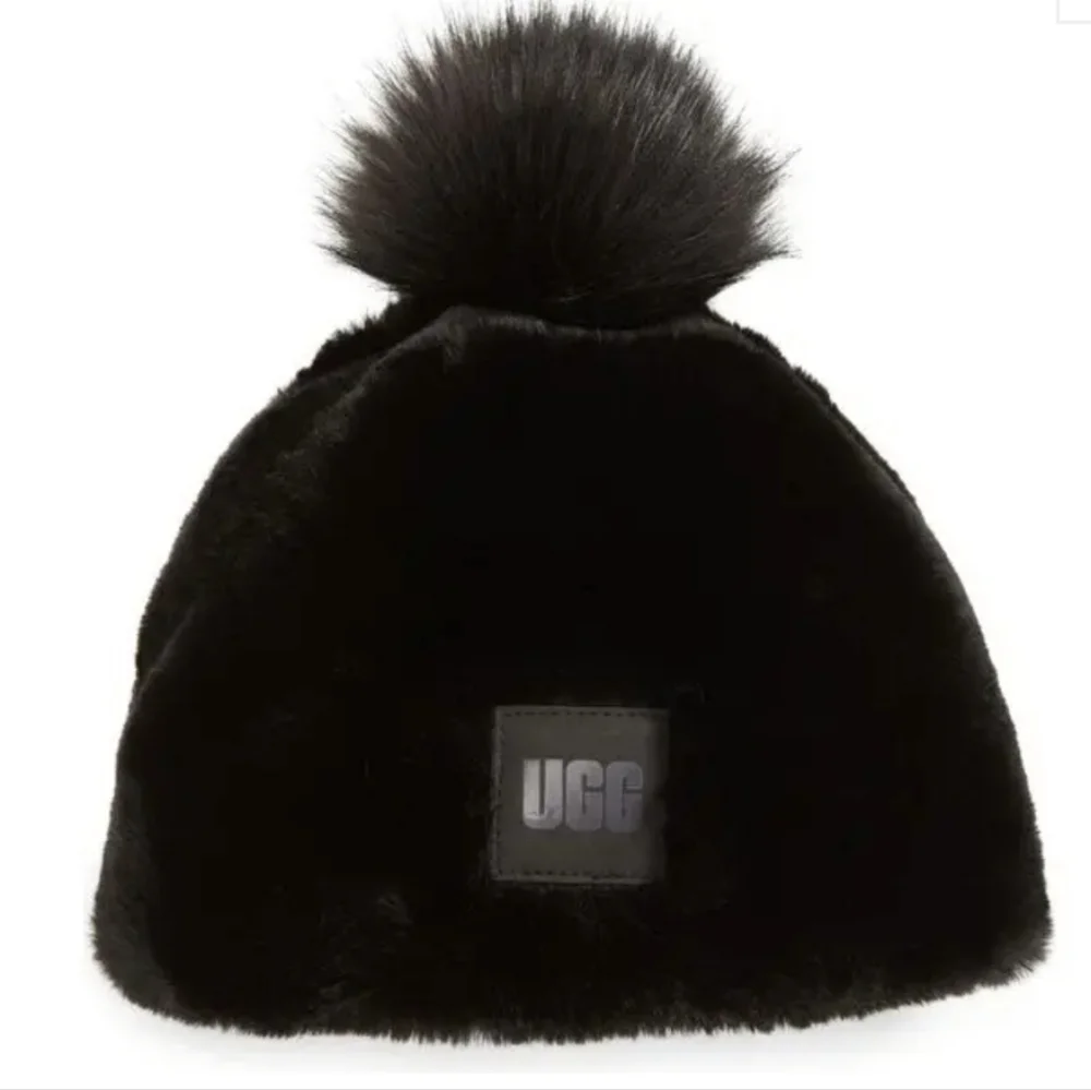 UGG Faux Fur Beanie - Black - OSFM